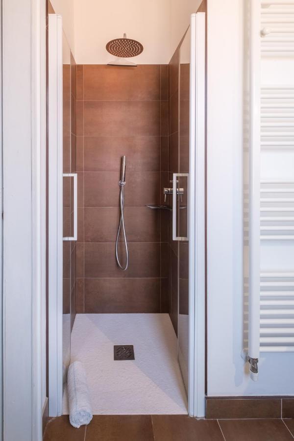 Fabula Rooms 3 Suites With Private Bathroom Болонья Екстер'єр фото