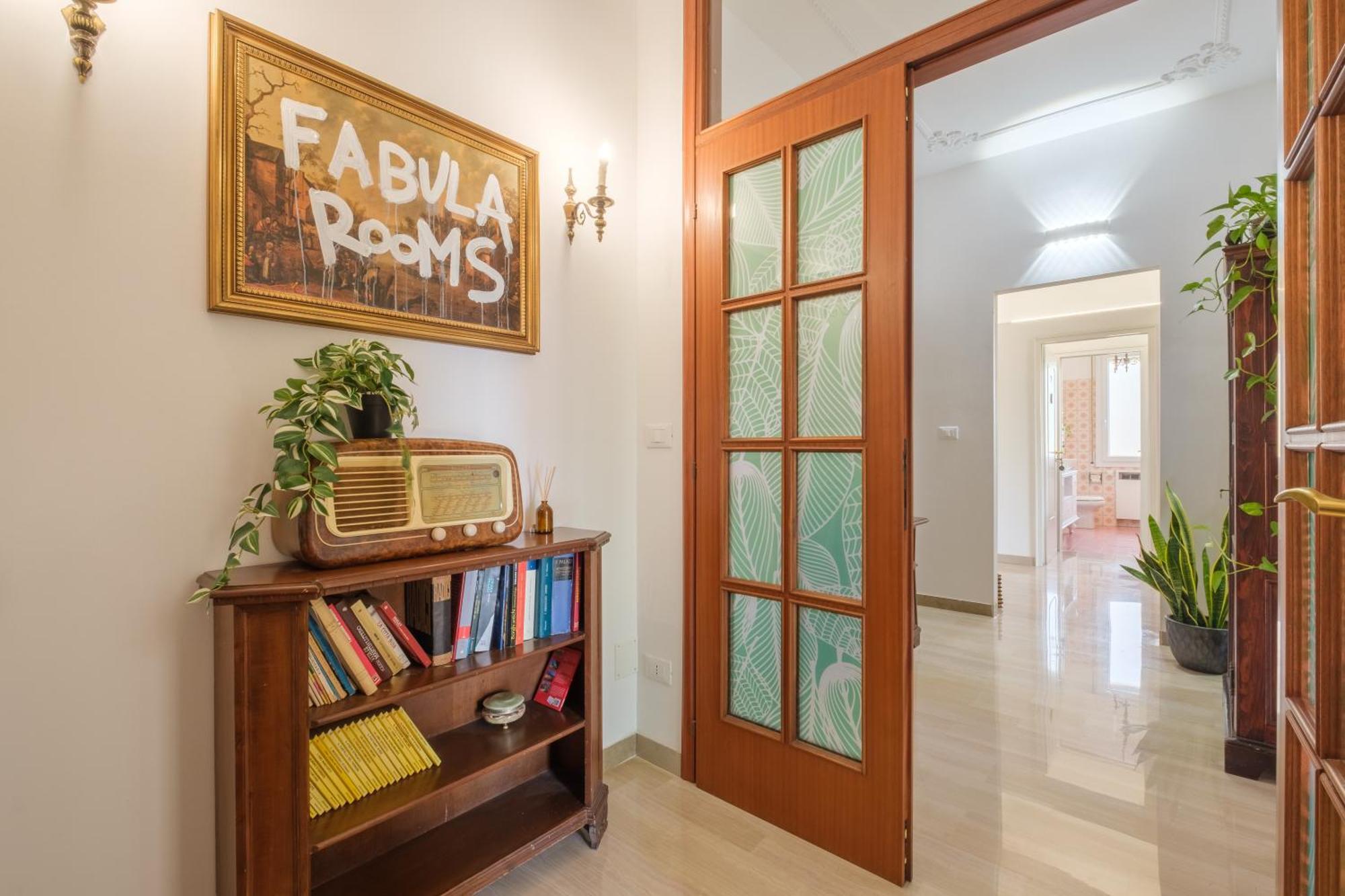 Fabula Rooms 3 Suites With Private Bathroom Болонья Екстер'єр фото